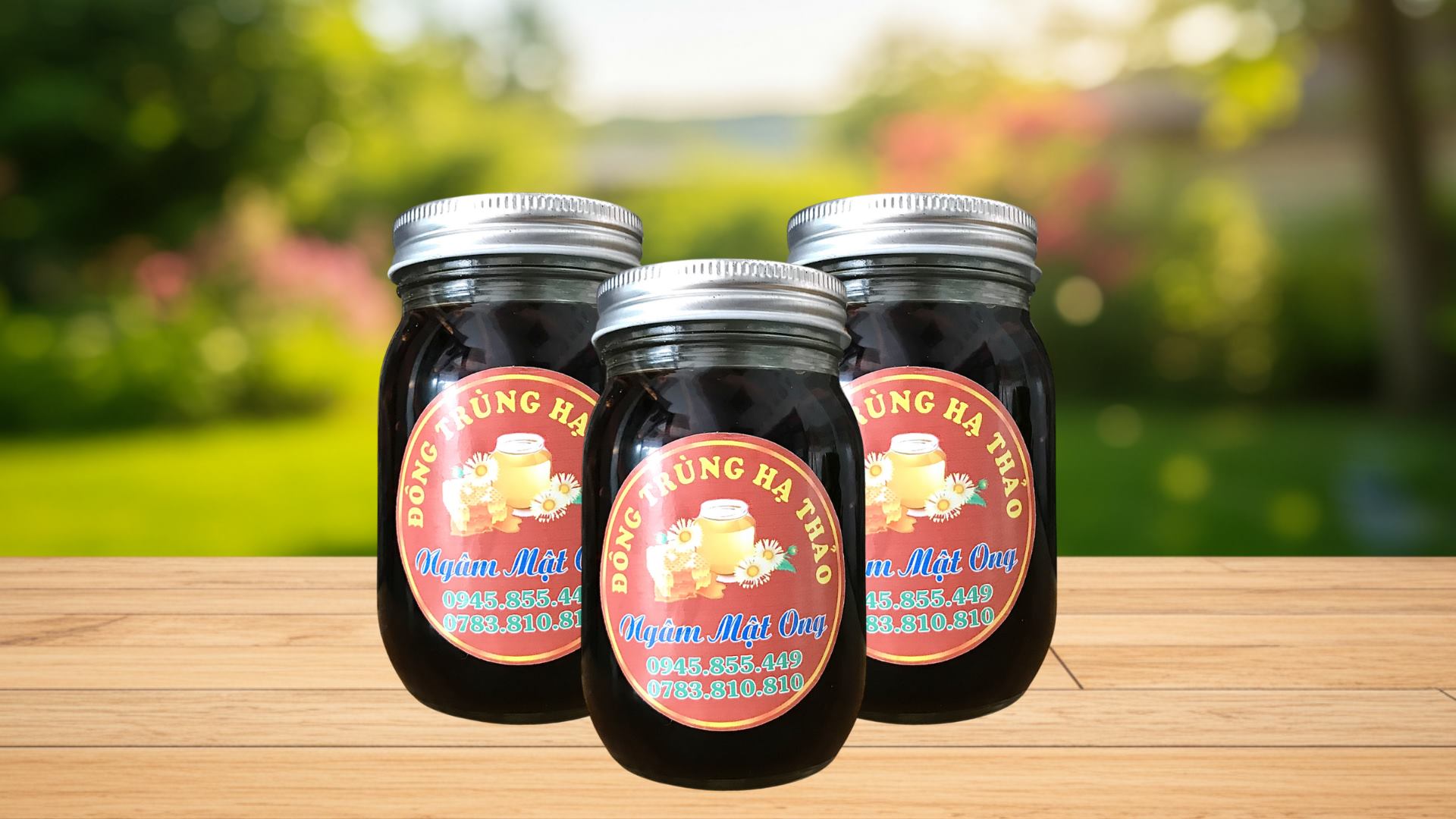 cach-nhan-biet-mat-ong-hong.jpg